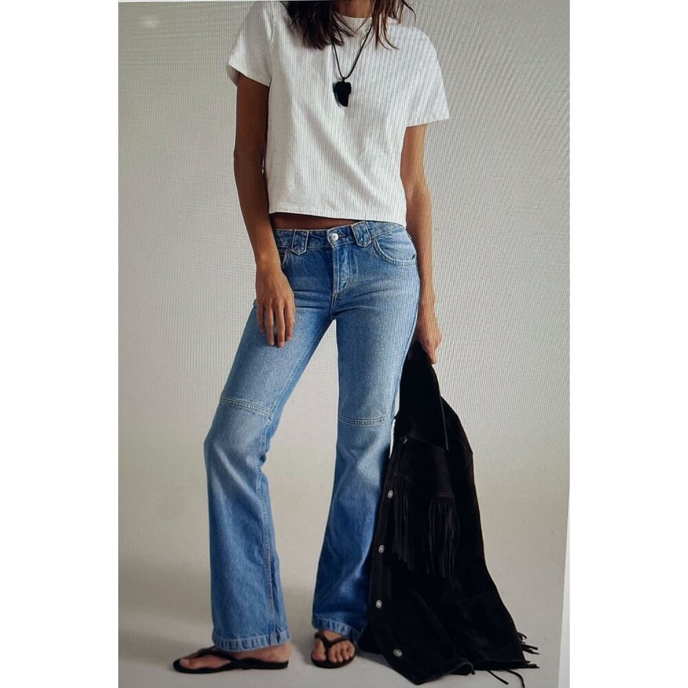 We The Free Flora Low-Rise Bootcut Jeans Size 25 Light Wash Cotton-Lyocell Blend